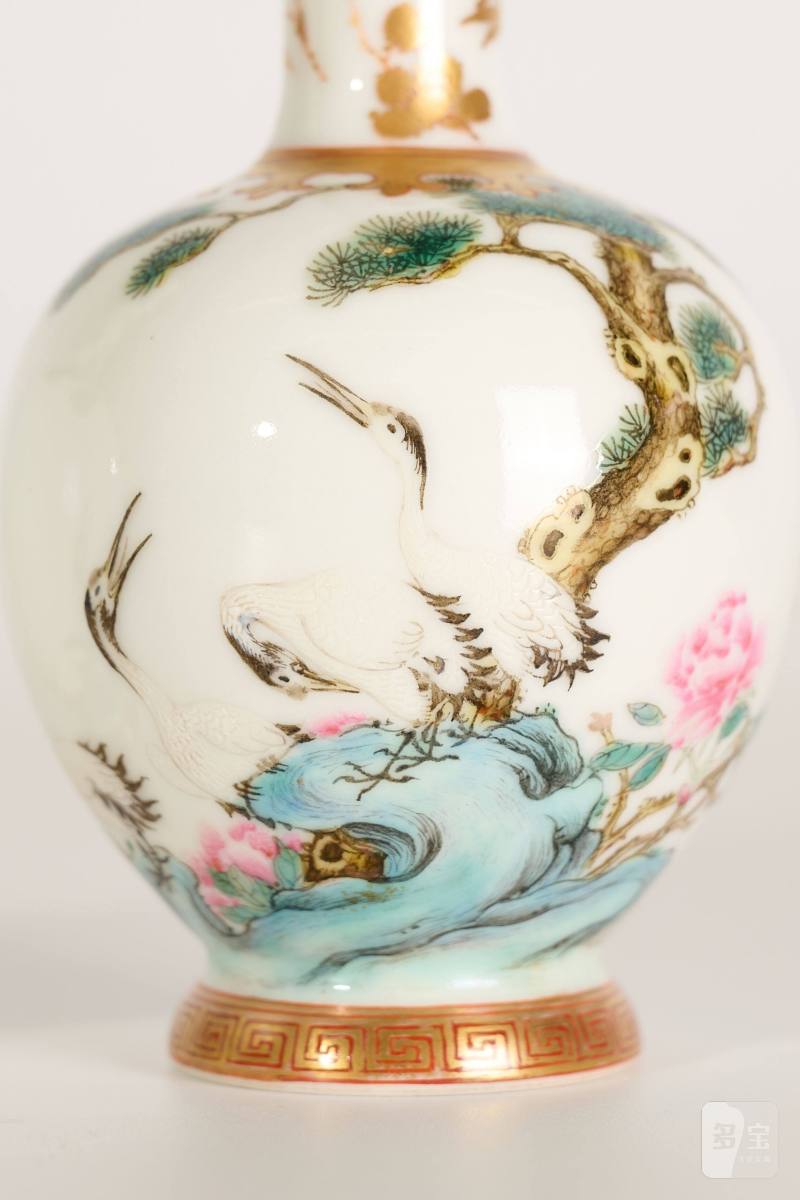 Lot841 民国 珐琅彩松鹤纹小赏瓶一对 - 图6